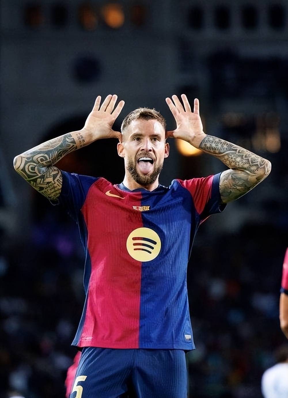 关于皇马巴萨倾力一搏:冠军为目标不懈努力的信息 关于皇马巴萨倾力一搏:冠军为目标不懈努力的信息