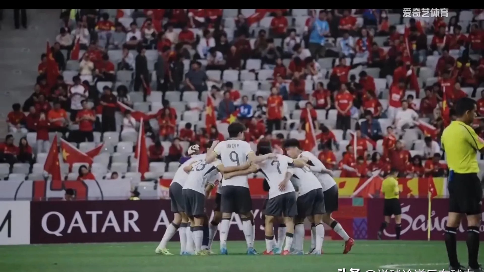 包含亚洲顶尖球队齐聚一堂展开激烈角逐的词条