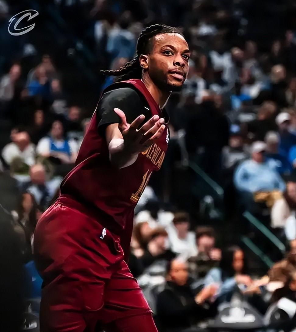 爵士迎来黄蜂挑战,米切尔助力追赶胜局 爵士迎来黄蜂挑战,米切尔助力追赶胜局