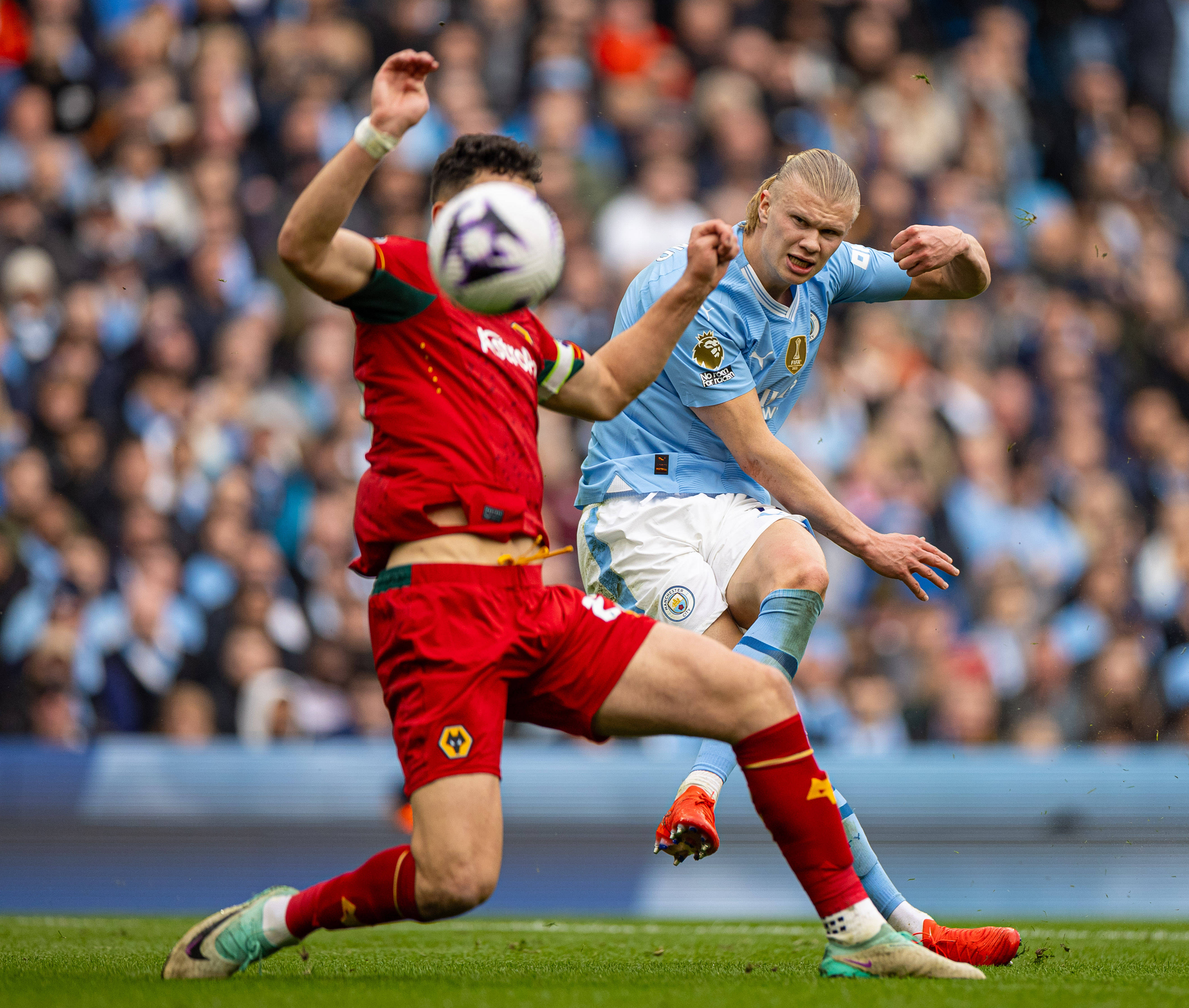 曼城挑战狼队，胜者将笑傲赛场