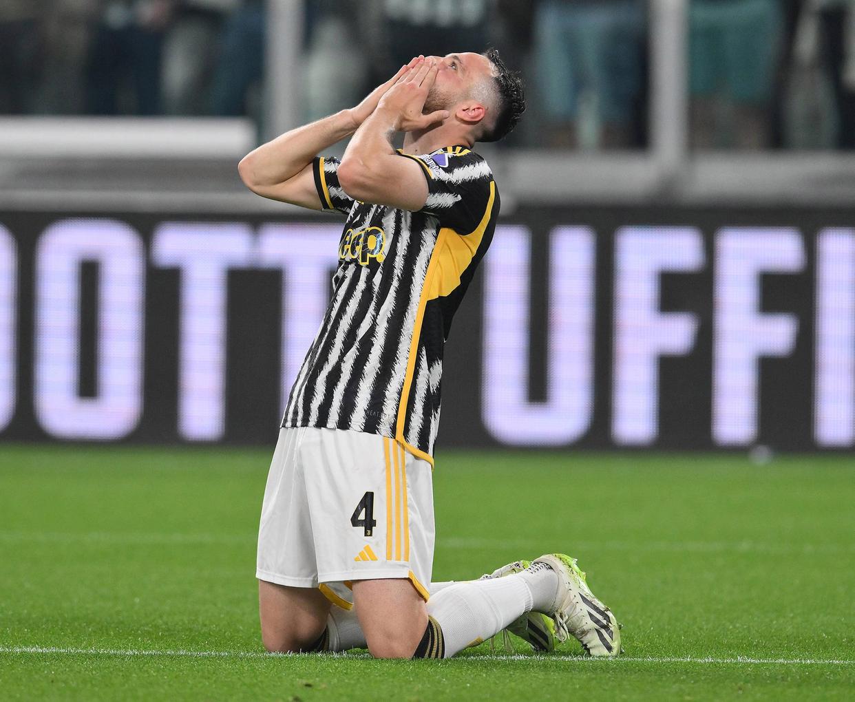 尤文图斯大胜对手,强势复苏气势 尤文图斯大胜对手,强势复苏气势