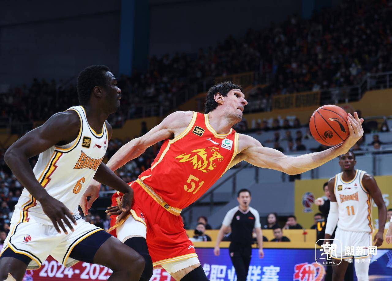 浙江男篮迎战劲敌，决心夺得胜利