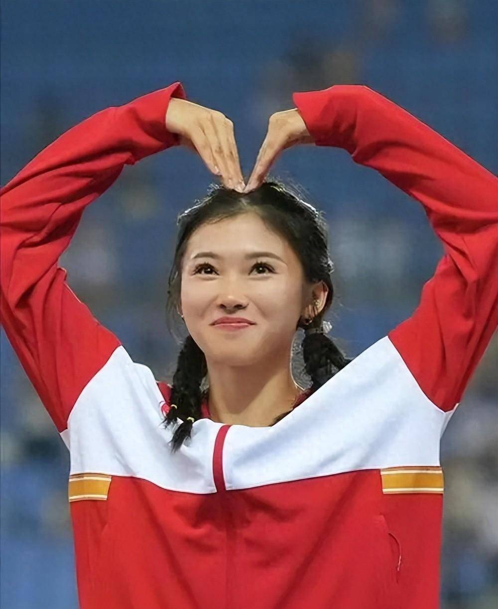 短道速滑女将刷新个人最好成绩的简单介绍 短道速滑女将刷新个人最好成绩的简单介绍