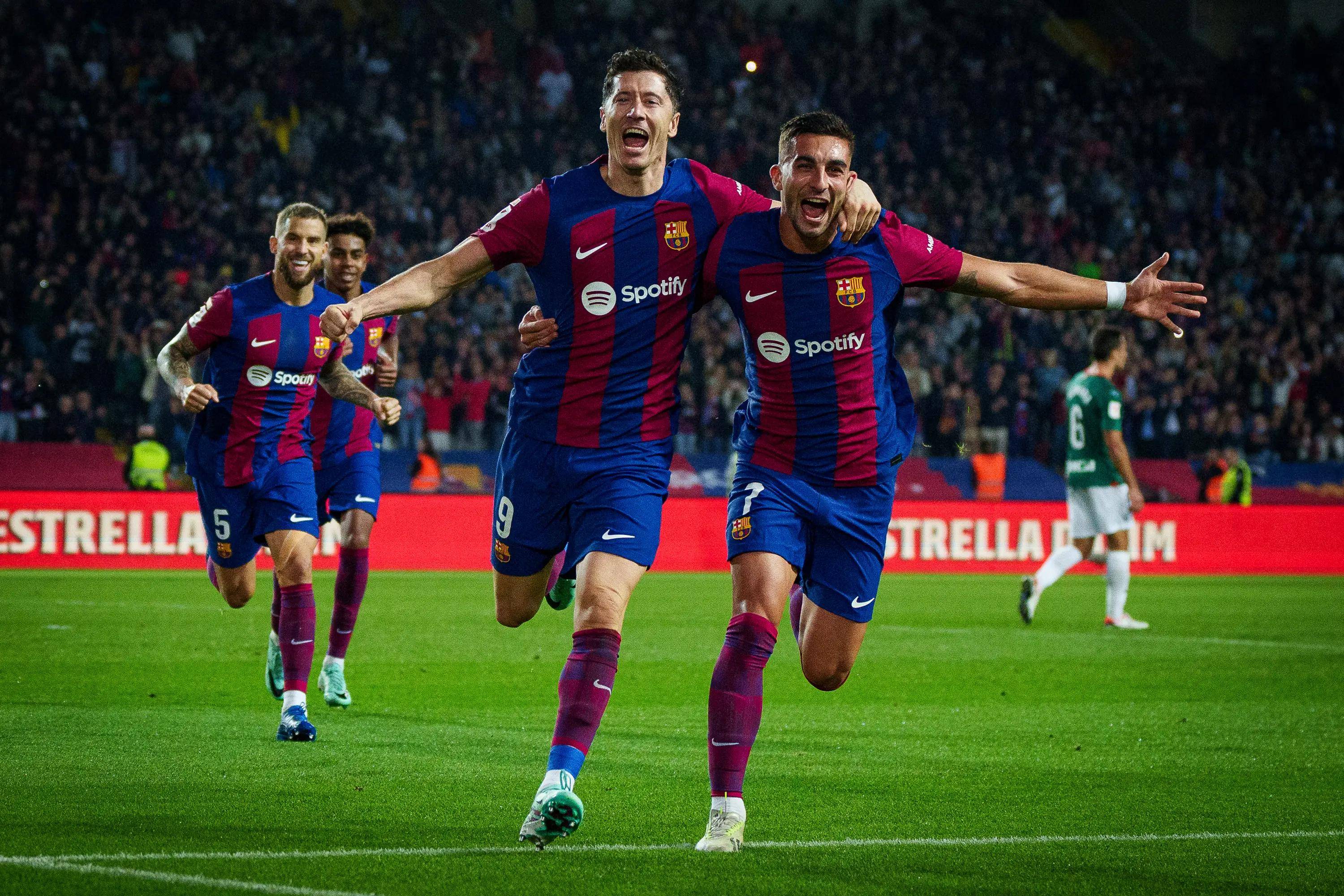 巴萨主场不敌对手,遭遇遇胜 巴萨主场不敌对手,遭遇遇胜