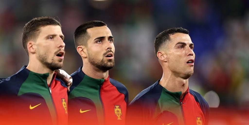 CLG横扫IG,Canyon成为全场焦点小组赛3:0(北京) CLG横扫IG,Canyon成为全场焦点小组赛3:0(北京)