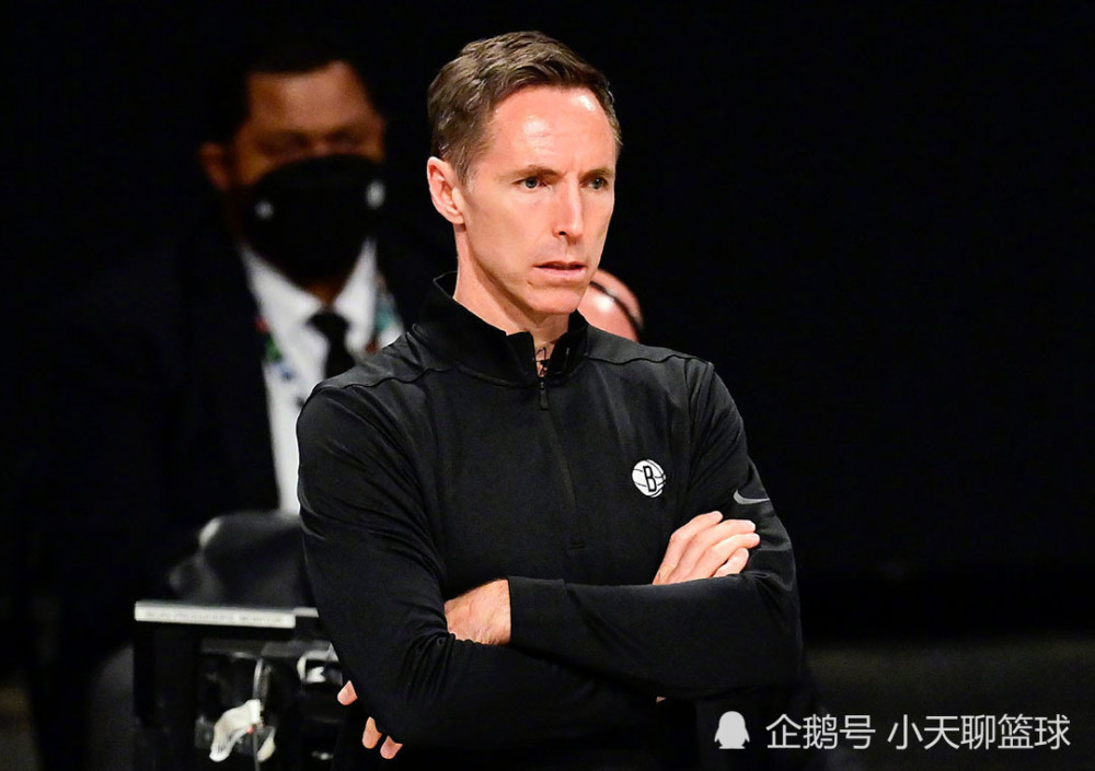 法兰克福主教练盛赞年轻球员表现出色 法兰克福主教练盛赞年轻球员表现出色