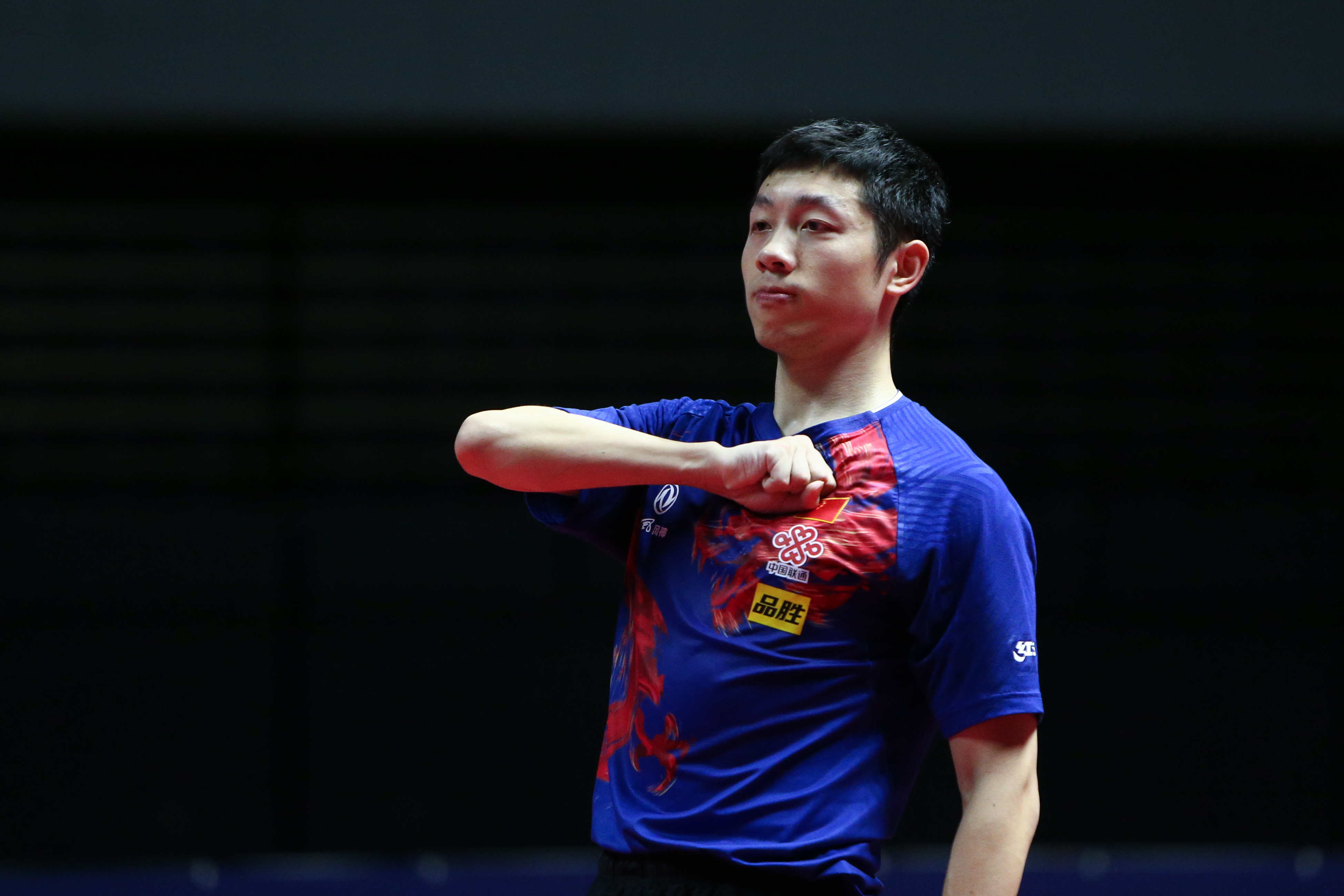 包含瑞典队横扫日本队，许昕高光表现的词条