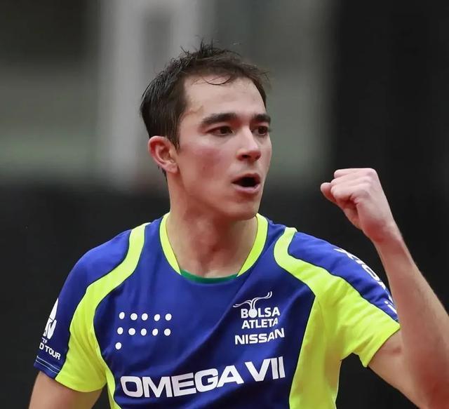 英格兰队横扫中国队，王皓关键制胜